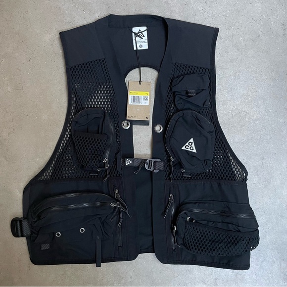 トップス 90s NIKE acg fishing vest hunting vest 90s NIKE acg fishing vest hunting vest - メルカリ